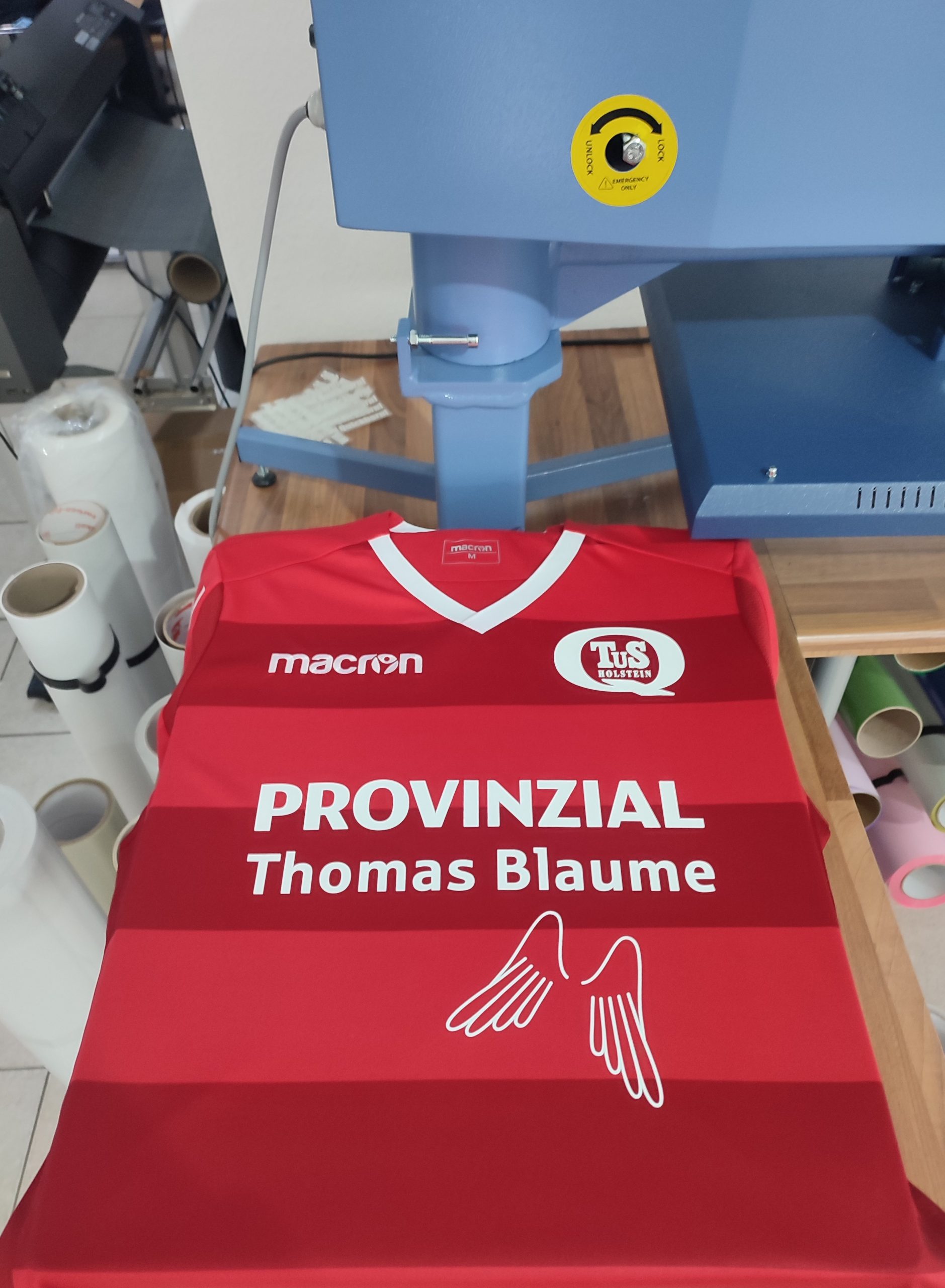 Trikots Beflocken und bedrucken von Textilien in Kaltenkirchen